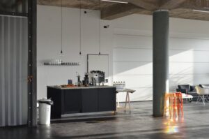 Por-Que-Maquinas-Automaticas-Tem-Mudado-a-Rotina-do-Cafe-em-Casa.jpg